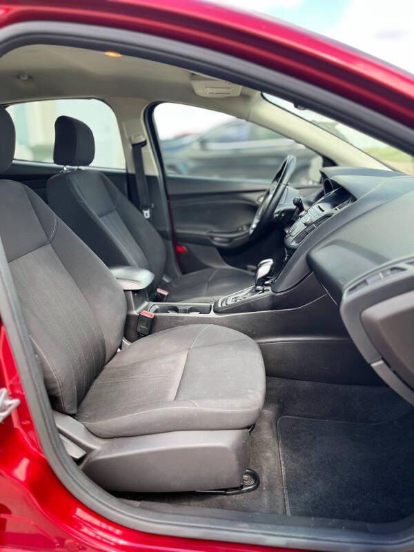 2016 Ford Focus SE