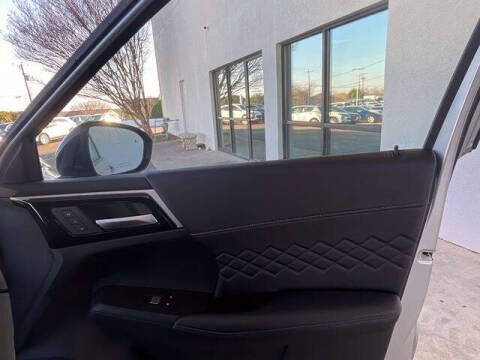 2025 Mitsubishi Outlander PHEV SEL Black Edition