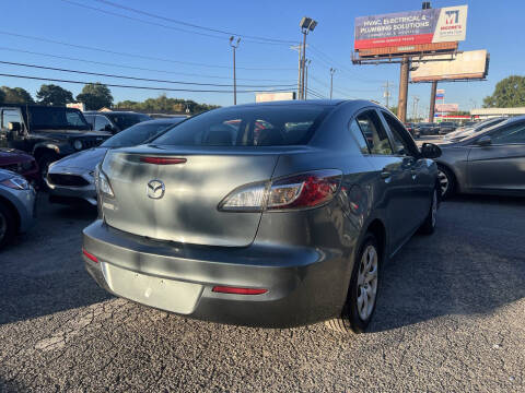 2013 Mazda MAZDA3 i SV