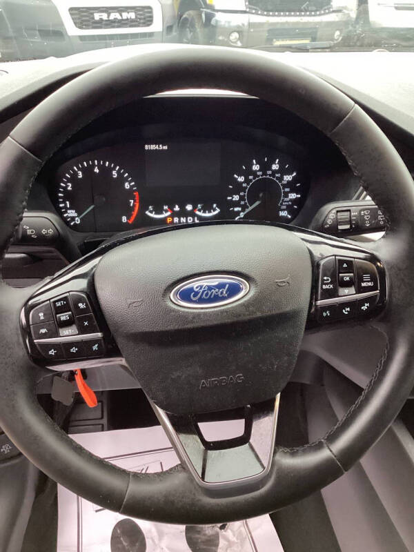 2020 Ford Escape SEL