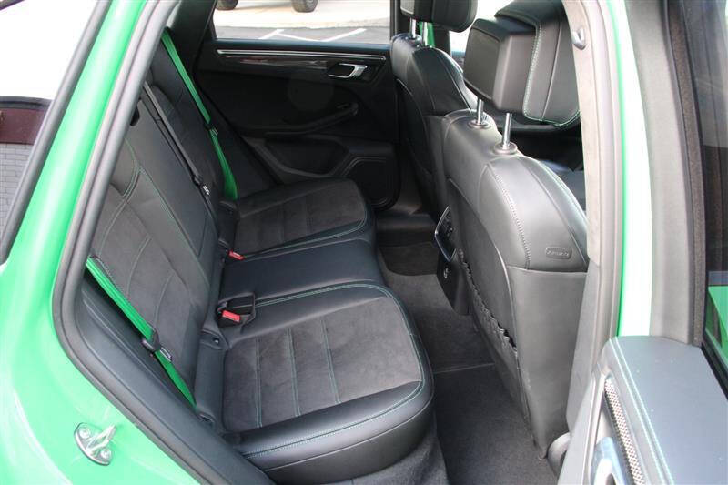 2023 Porsche Macan GTS