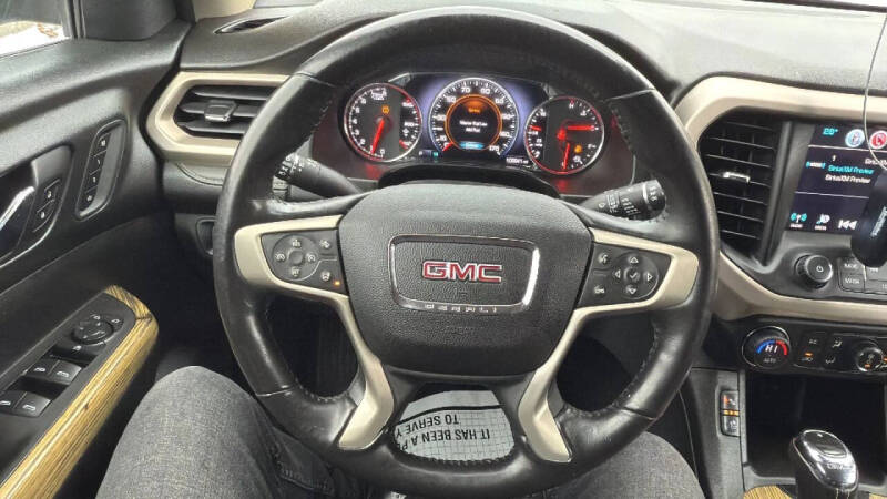 2018 GMC Acadia Denali