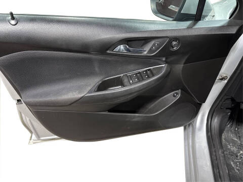 2017 Chevrolet Cruze LS Auto