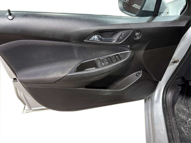 2017 Chevrolet Cruze LS Auto