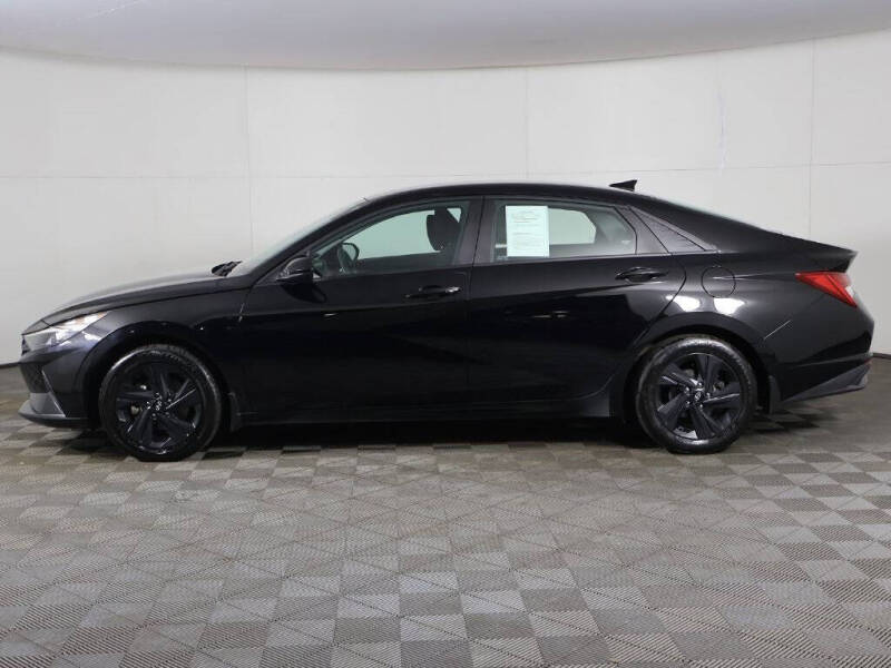 2023 Hyundai Elantra Hybrid Blue