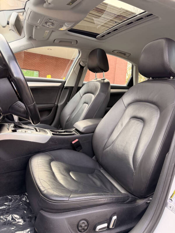 2016 Audi A4 2.0T quattro Premium