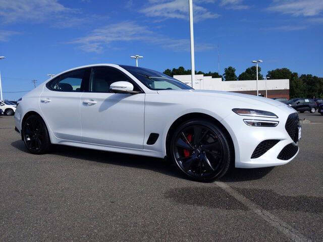 2023 Genesis G70