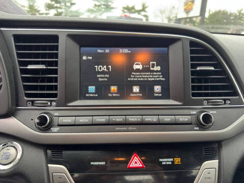 2018 Hyundai Elantra