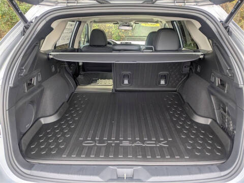 2025 Subaru Outback Touring XT