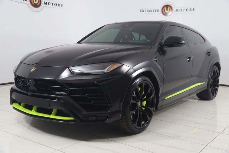2022 Lamborghini Urus