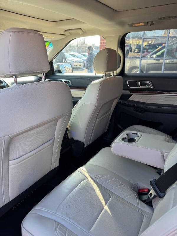 2016 Ford Explorer Platinum