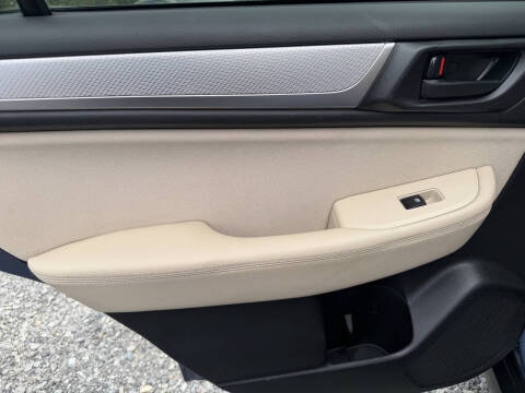 2017 Subaru Outback 2.5i