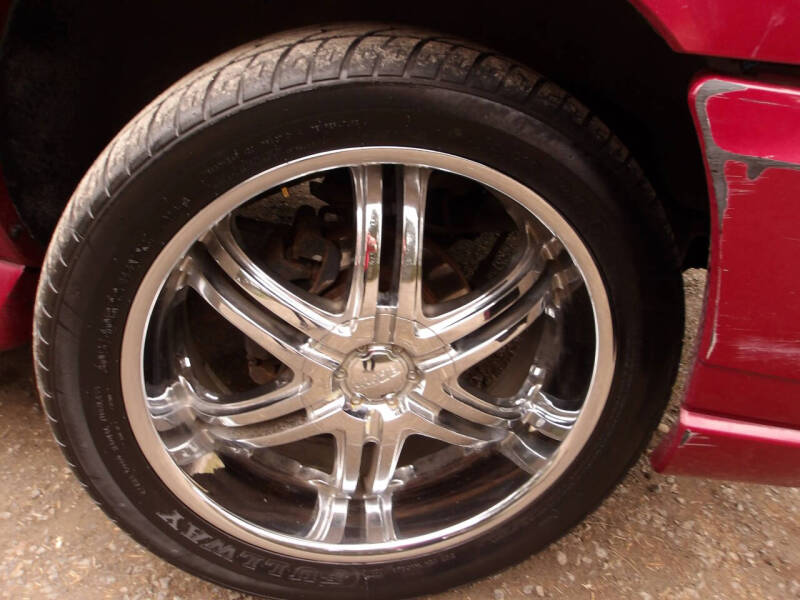 2004 Cadillac Escalade