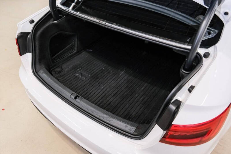 2017 Audi A4 2.0T quattro Premium