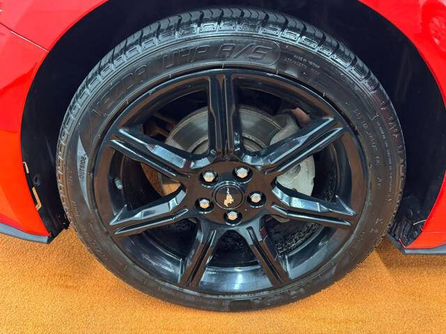 2019 Ford Mustang
