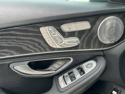 2016 Mercedes-Benz C-Class