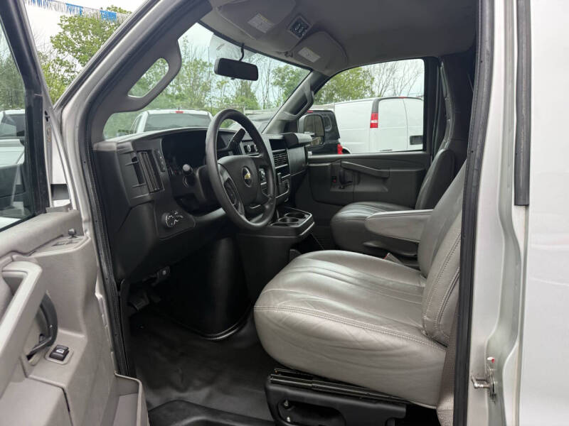 2020 Chevrolet Express LS 3500