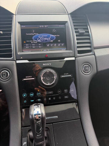 2013 Ford Taurus SHO