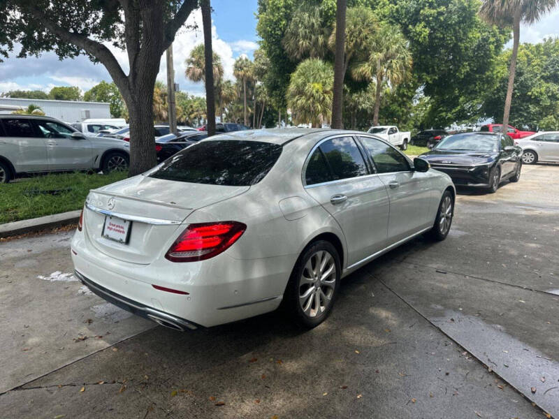 2017 Mercedes-Benz E-Class E 300