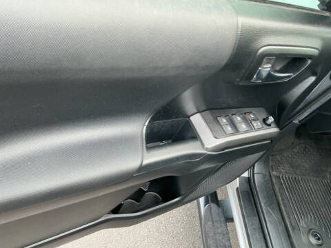 2021 Toyota Tacoma TRD Off-Road