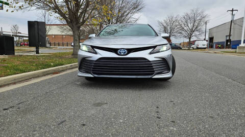 2021 Toyota Camry Hybrid LE