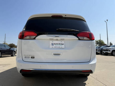 2019 Chrysler Pacifica Touring L Plus 35th Anniversary