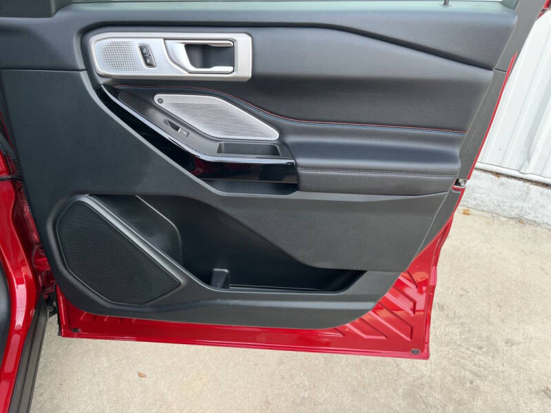 2023 Ford Explorer ST