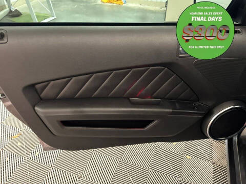 2013 Ford Mustang V6 Premium