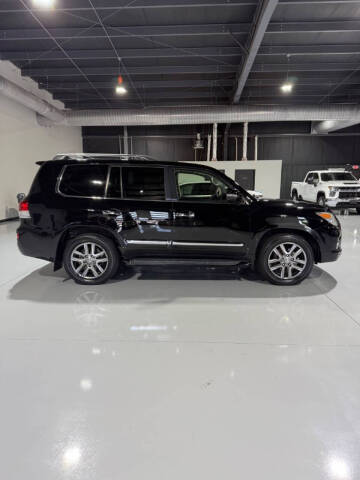 2013 Lexus LX 570