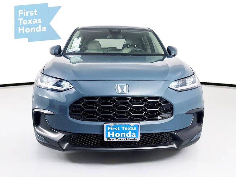 2027 Honda HR-V LX