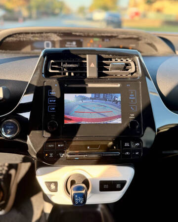 2017 Toyota Prius Three