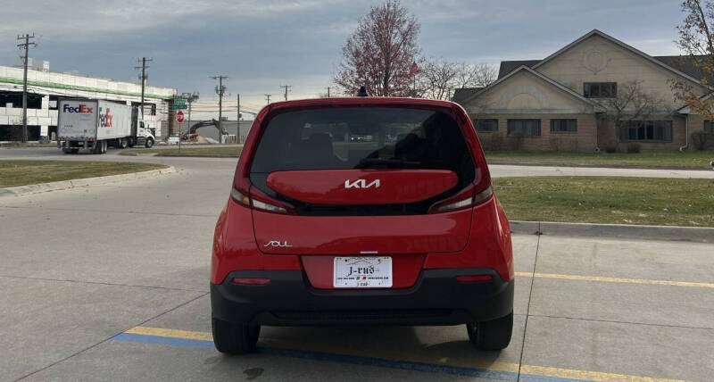 2022 Kia Soul LX