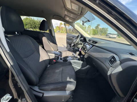 2018 Nissan Rogue S