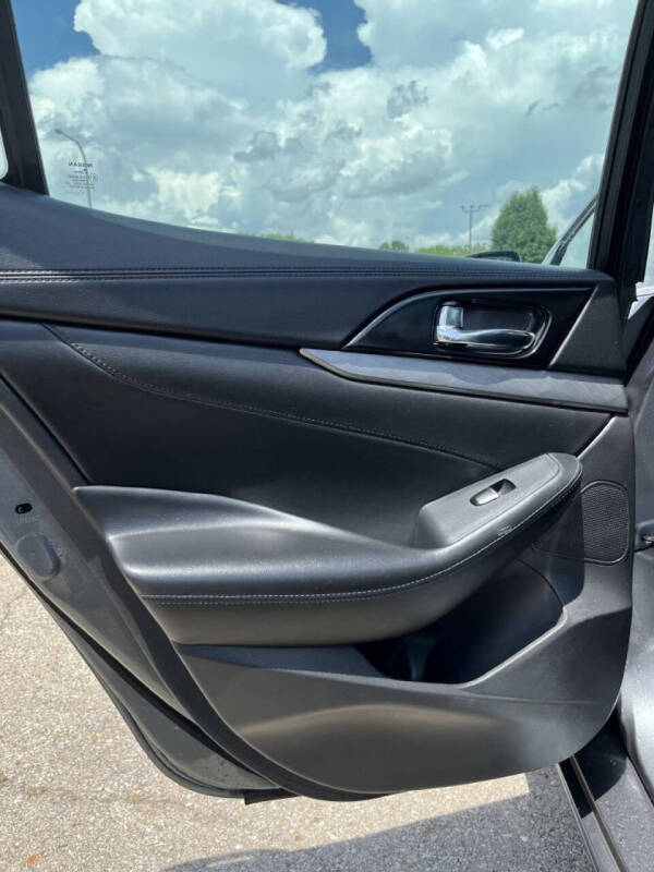 2017 Nissan Maxima