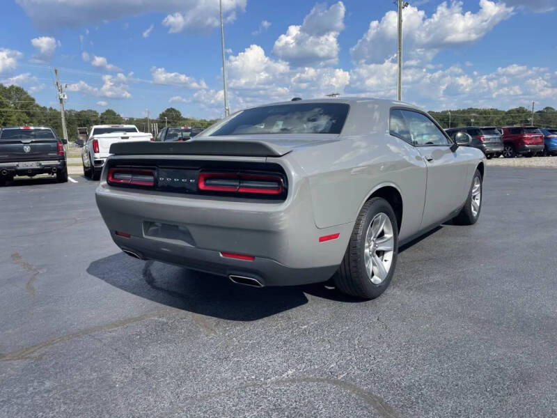 2019 Dodge Challenger SXT