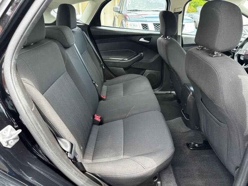 2017 Ford Focus SE