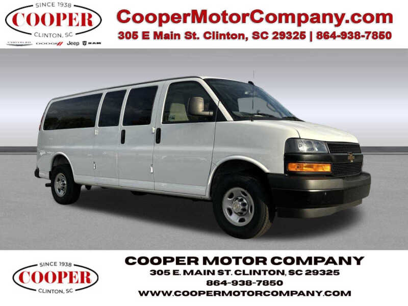 2025 Chevrolet Express LS 3500