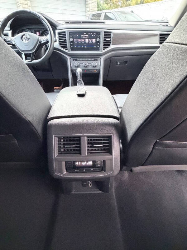 2019 Volkswagen Atlas V6 SE