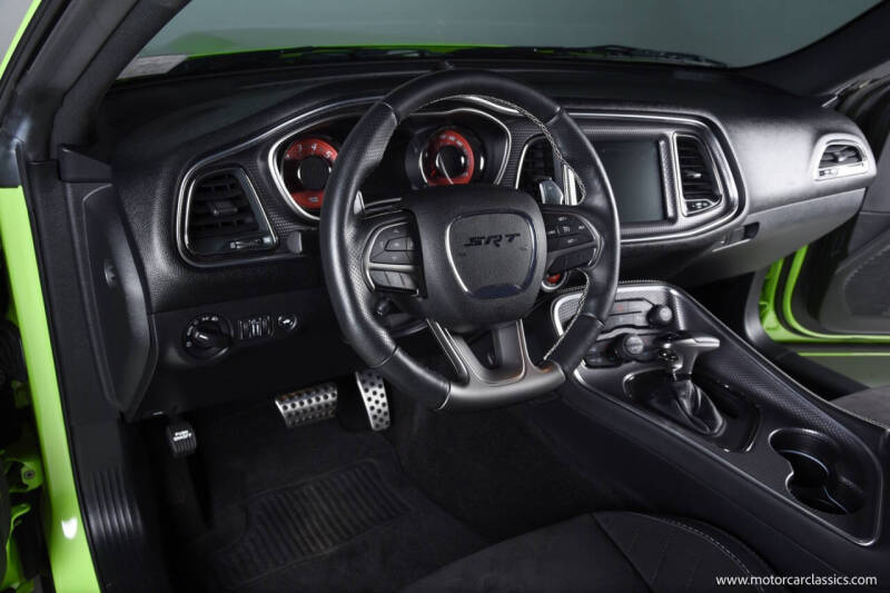 2015 Dodge Challenger SRT Hellcat