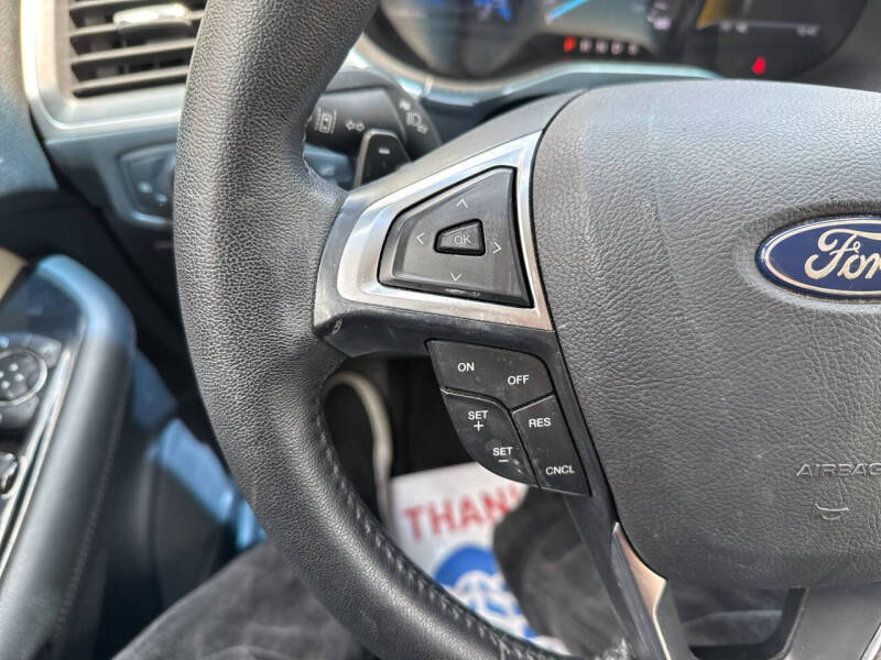 2020 Ford Edge SEL