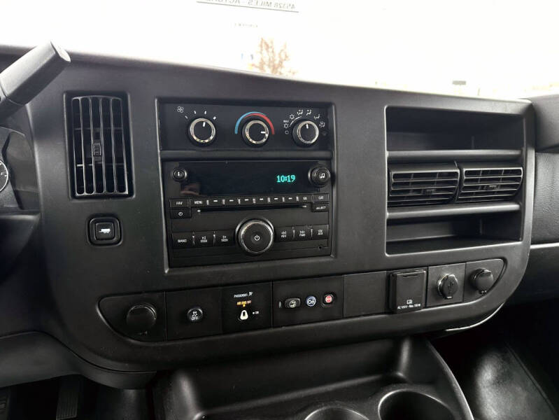 2016 Chevrolet Express LT 3500