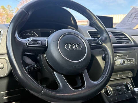 2016 Audi Q3 2.0T Premium Plus