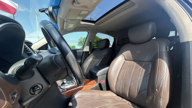 2012 Infiniti FX35