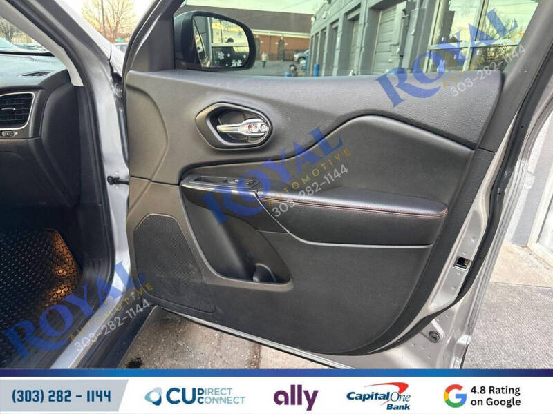 2021 Jeep Cherokee Trailhawk