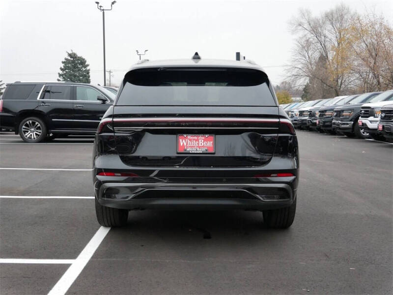 2024 Lincoln Nautilus Reserve