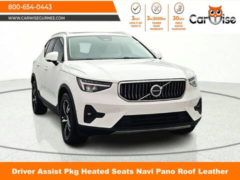2023 Volvo XC40 B5 Plus Bright Theme
