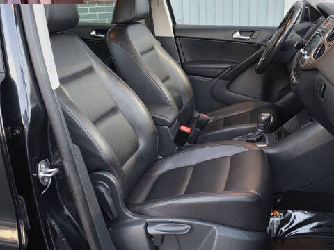 2011 Volkswagen Tiguan SE 4Motion