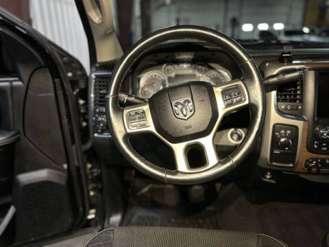 2016 RAM 2500 Laramie