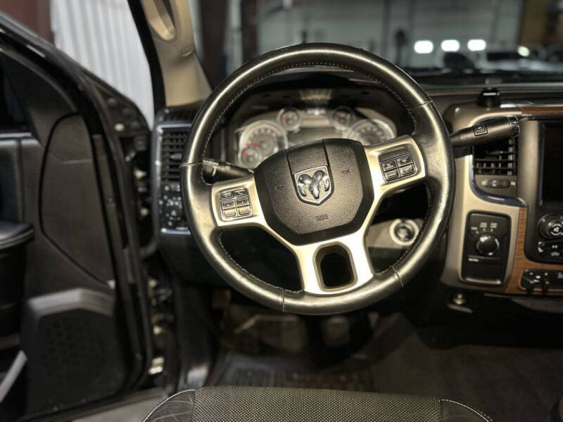 2016 RAM 2500 Laramie