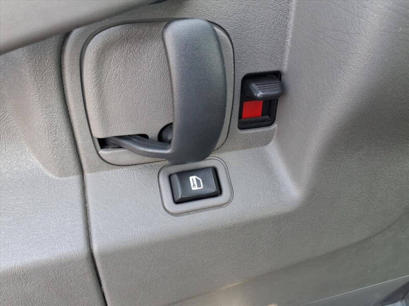 2023 Chevrolet Express 2500